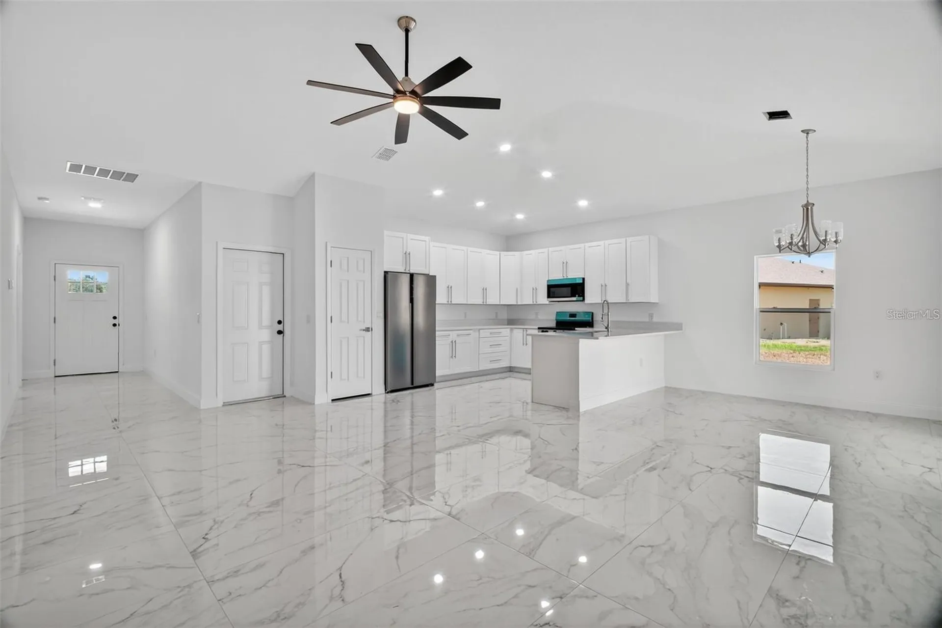 89 Fariway Circle Umatilla FL 32784
