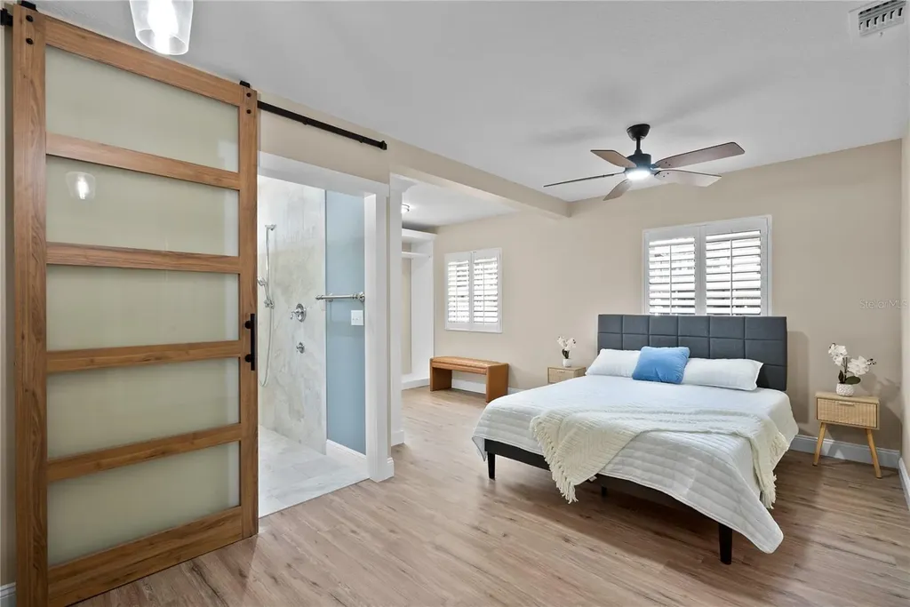 2712 S Crystal Lake Drive Orlando FL 32806