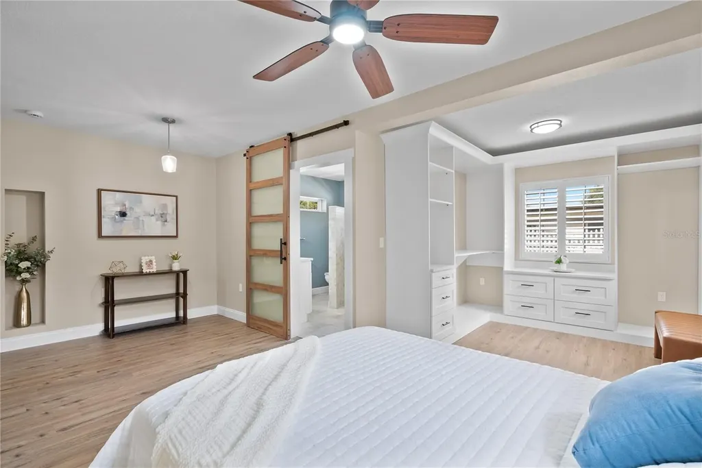 2712 S Crystal Lake Drive Orlando FL 32806
