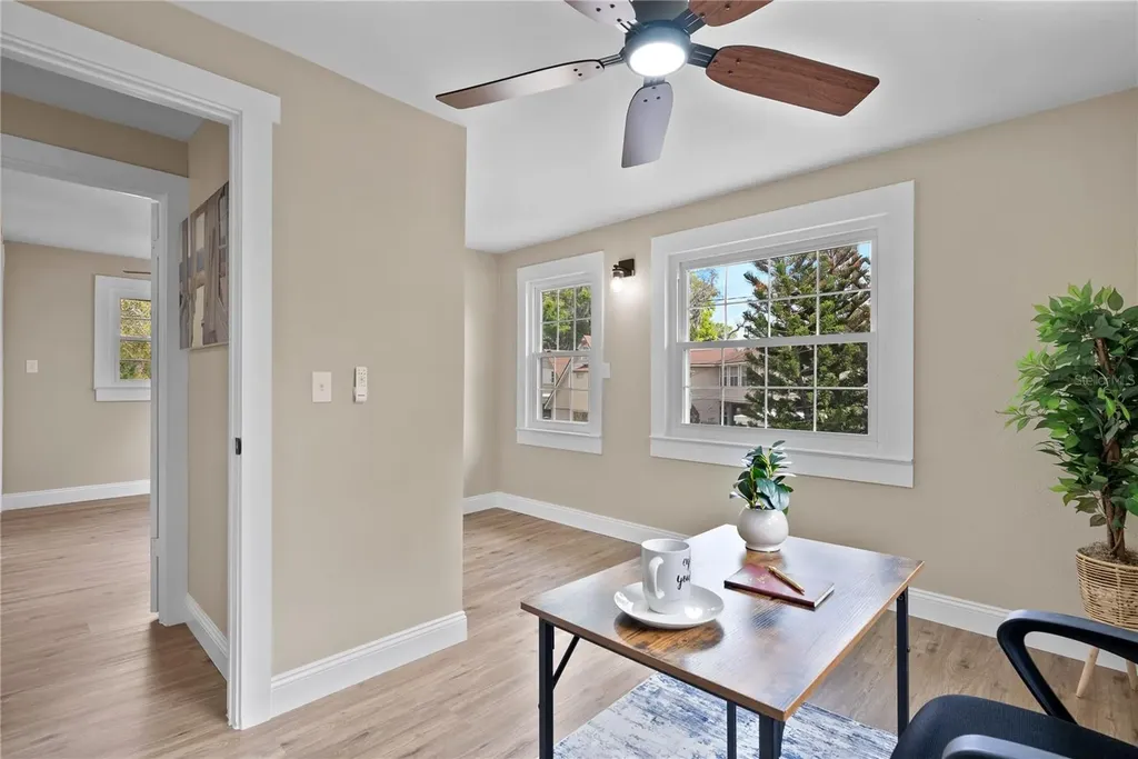 2712 S Crystal Lake Drive Orlando FL 32806