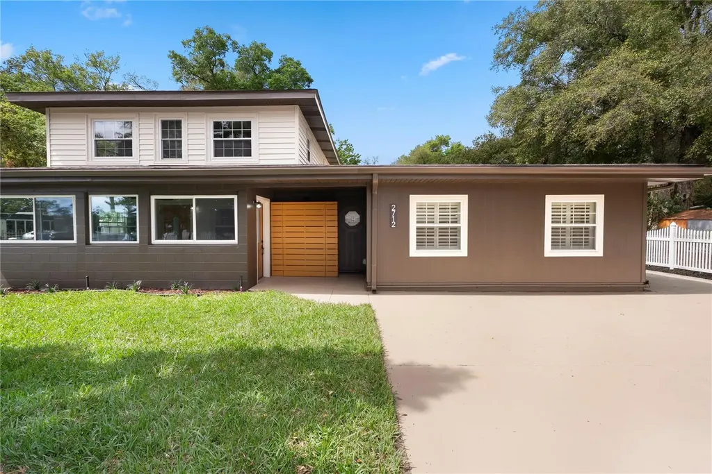 2712 S Crystal Lake Drive Orlando FL 32806