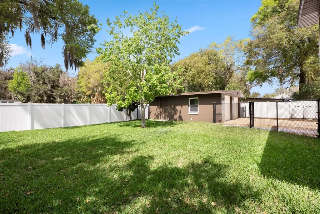 2712 S Crystal Lake Drive Orlando FL 32806