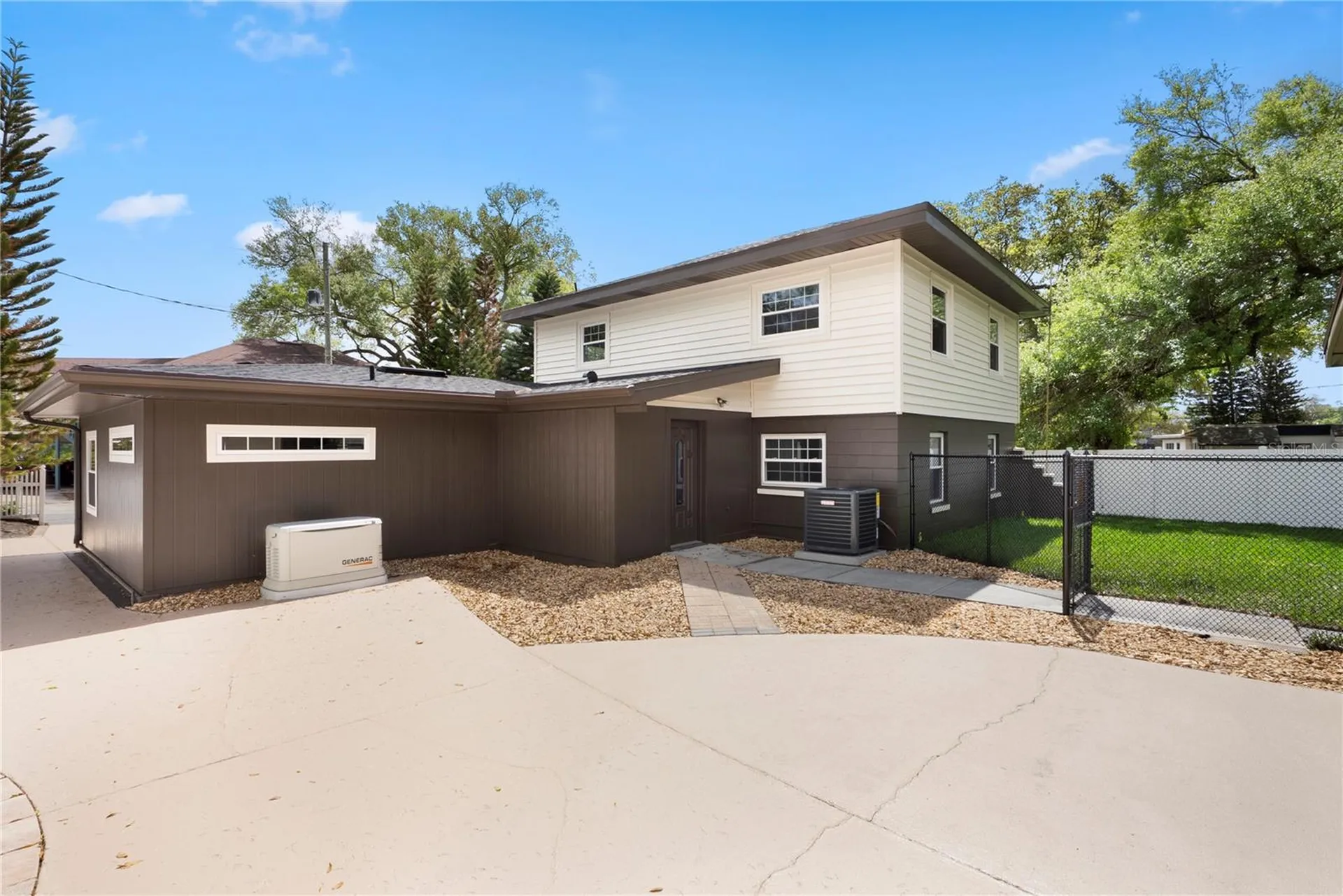 2712 S Crystal Lake Drive Orlando FL 32806