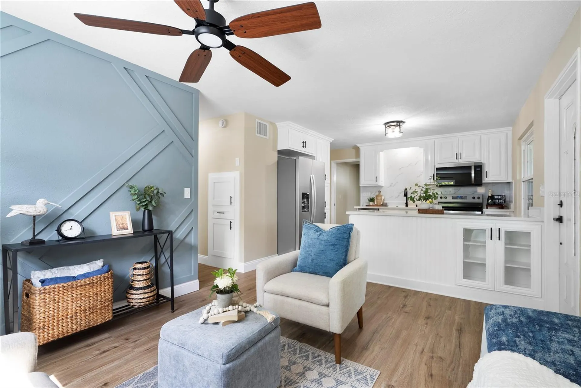 2712 S Crystal Lake Drive Orlando FL 32806