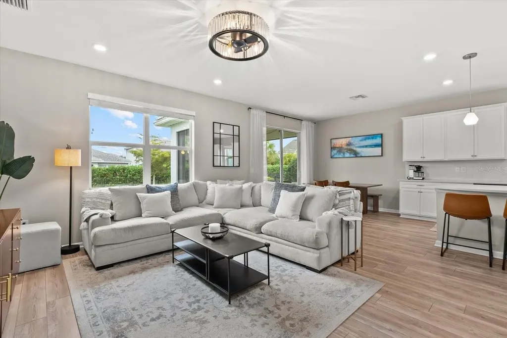 3310 Chestertown Loop Bradenton FL 34211