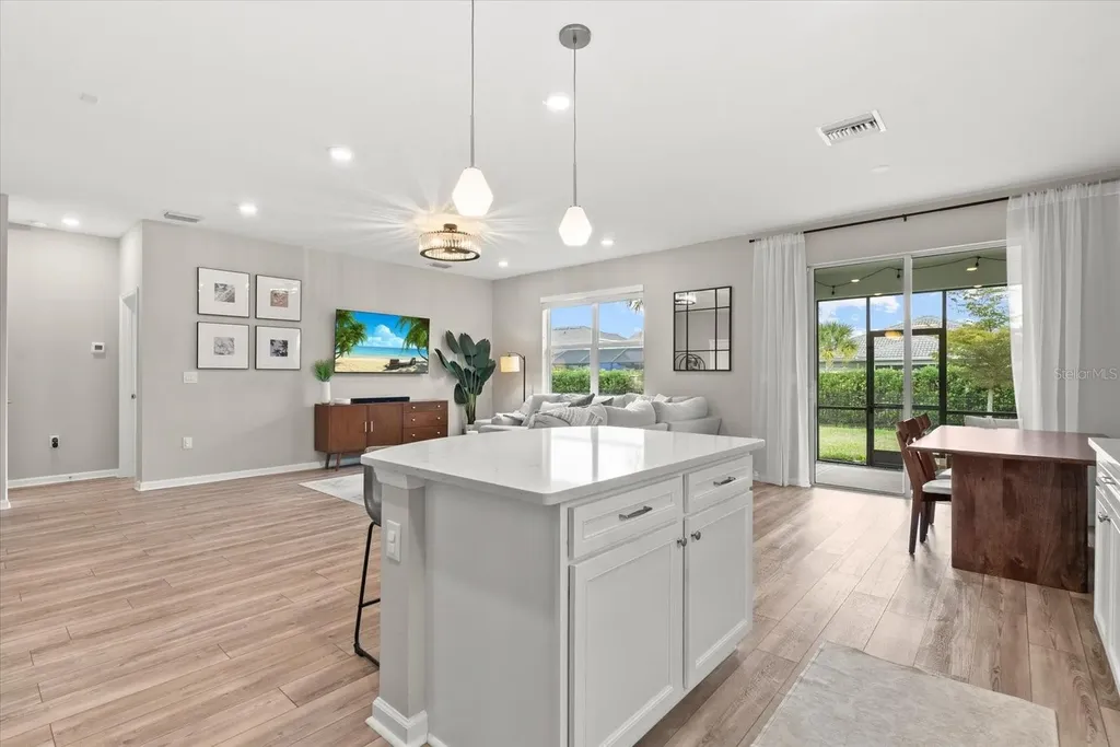 3310 Chestertown Loop Bradenton FL 34211