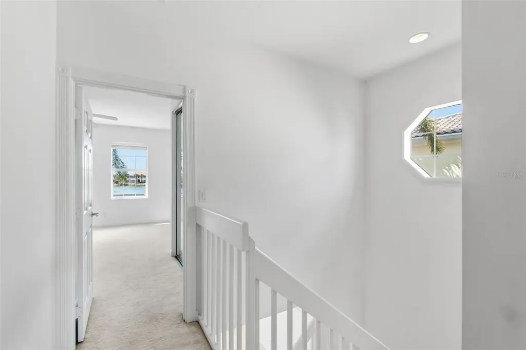 1418 Burgos Drive Sarasota FL 34238