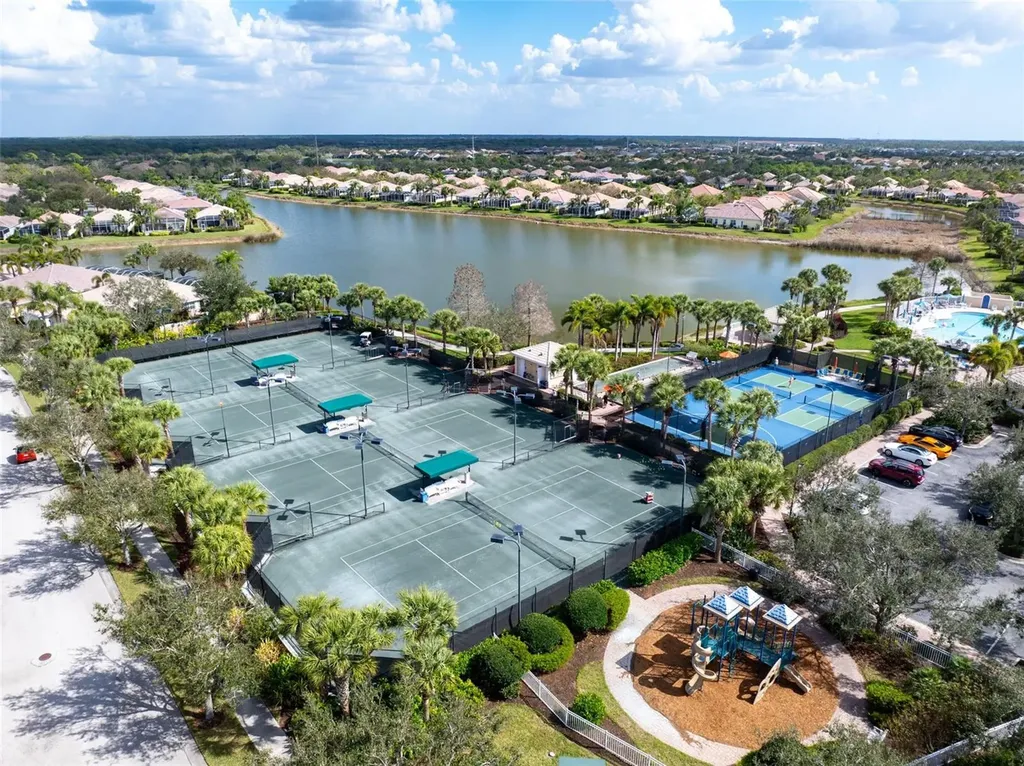 1418 Burgos Drive Sarasota FL 34238