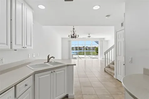 1418 Burgos Drive Sarasota FL 34238