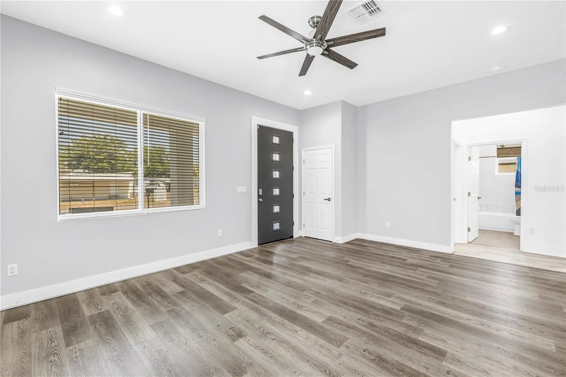 4320 56th Avenue N St Petersburg FL 33714