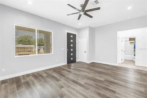4320 56th Avenue N St Petersburg FL 33714