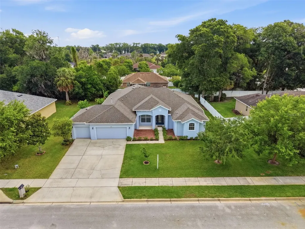 705 Ostrich Fern Lane Deland FL 32720