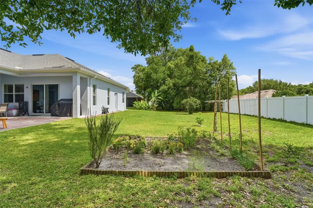 705 Ostrich Fern Lane Deland FL 32720