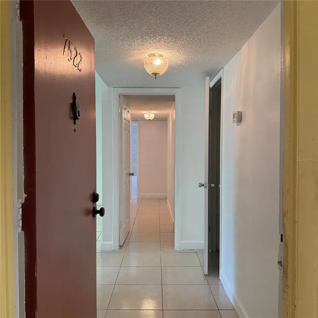 7522 Gallineta Court Tampa FL 33615