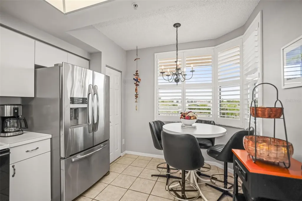 6399 Shoreline Drive St Petersburg FL 33708