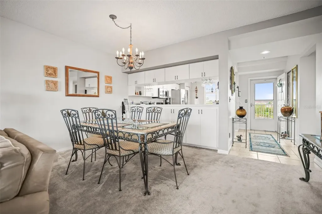 6399 Shoreline Drive St Petersburg FL 33708