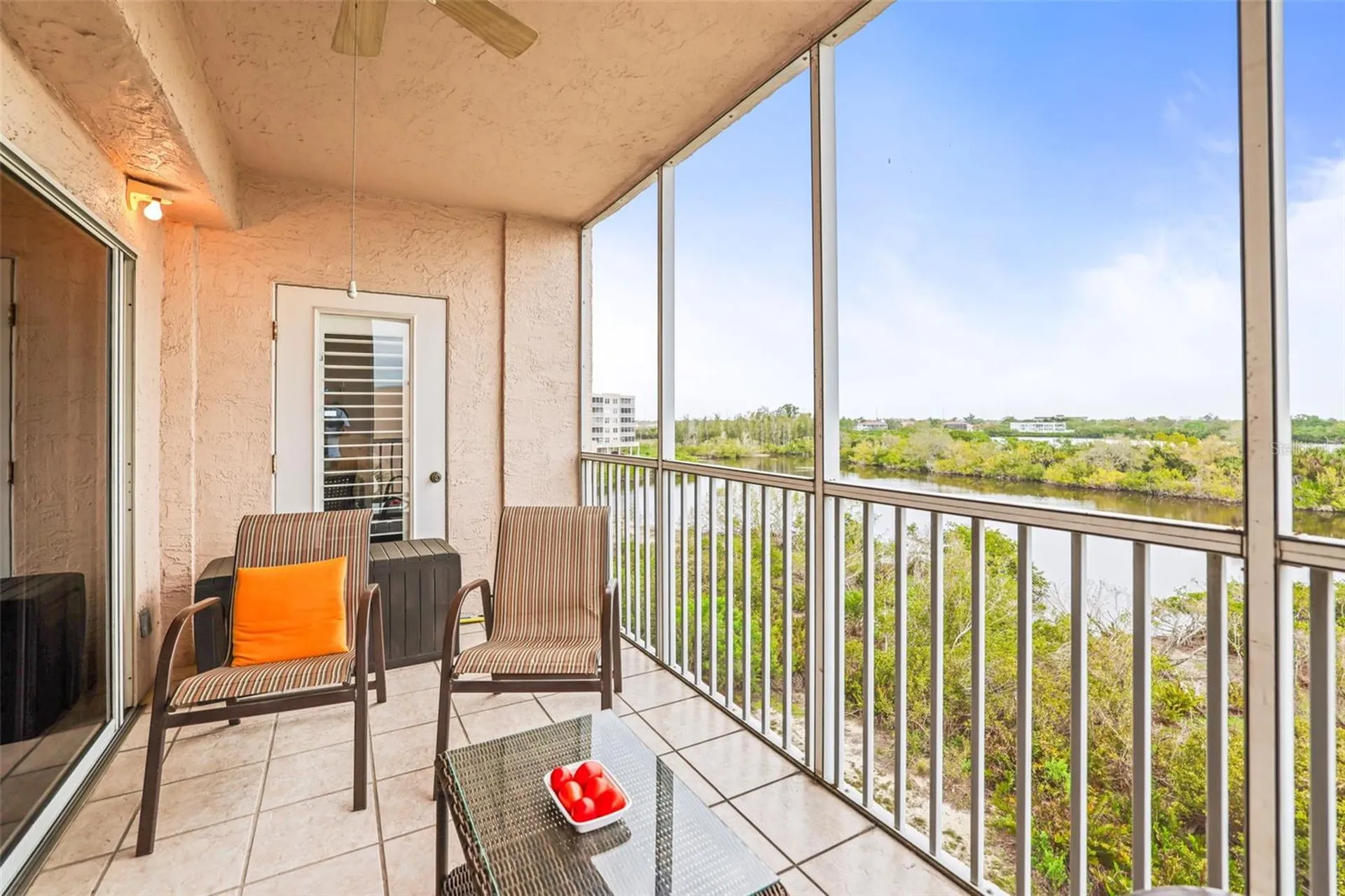 6399 Shoreline Drive St Petersburg FL 33708