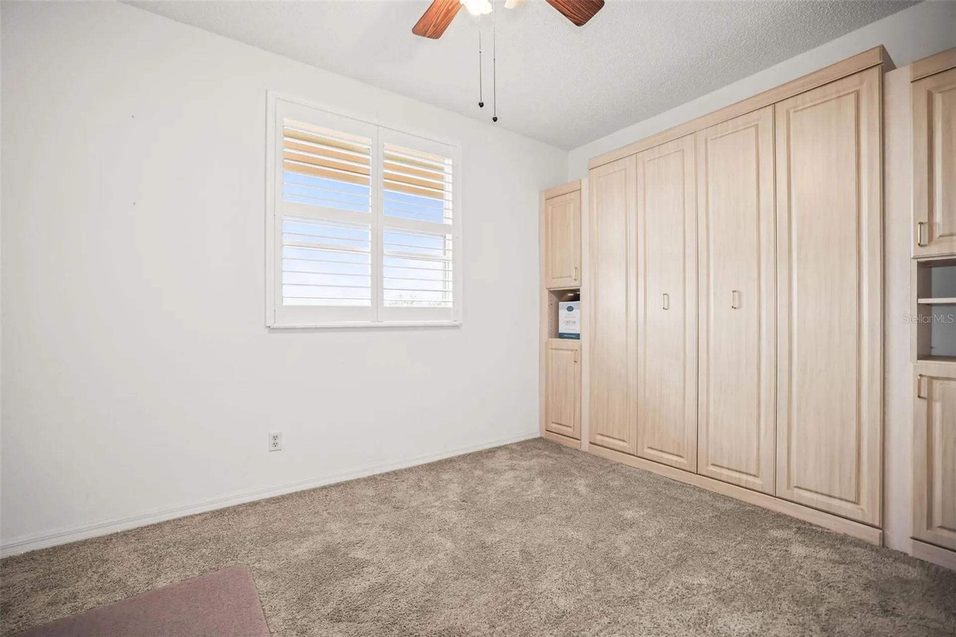 6399 Shoreline Drive St Petersburg FL 33708