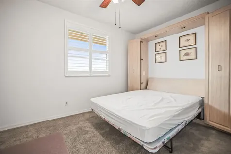 6399 Shoreline Drive St Petersburg FL 33708