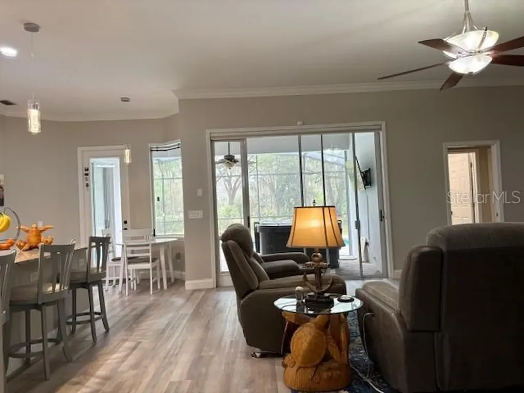 4901 Chuluota Road Orlando FL 32820