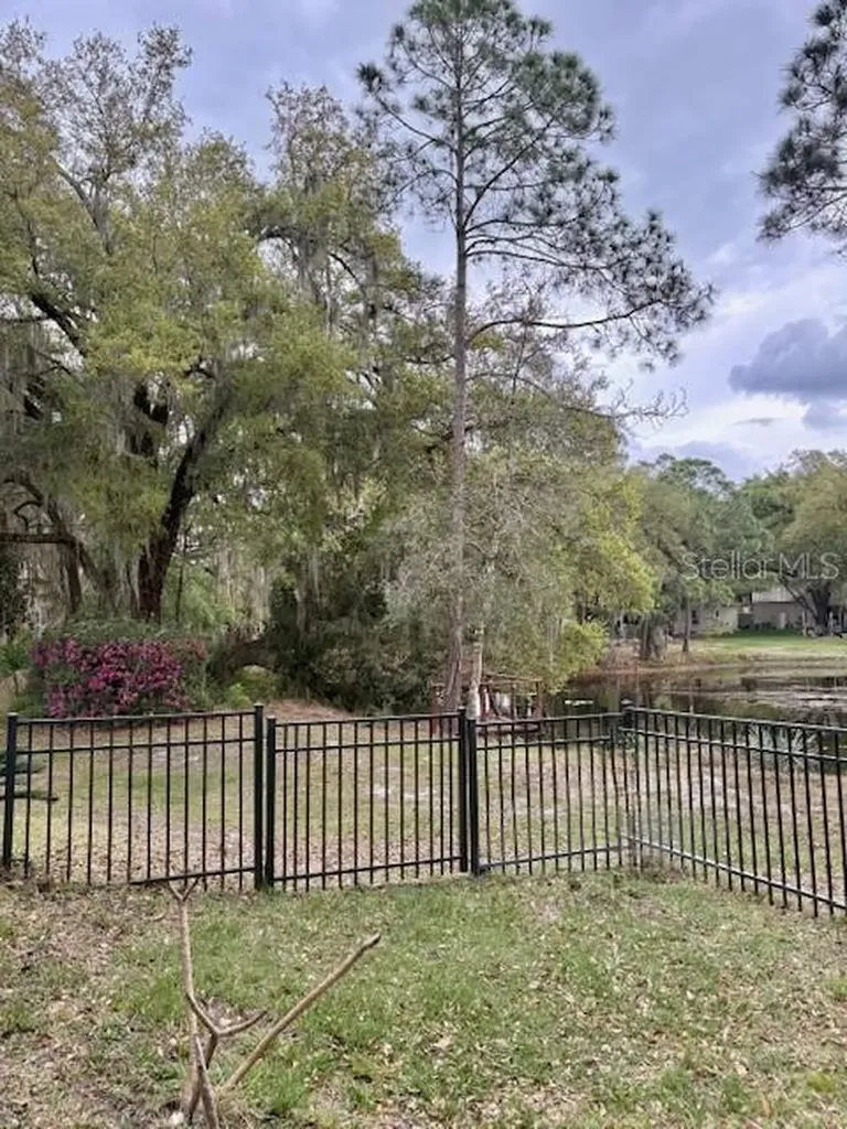 4901 Chuluota Road Orlando FL 32820