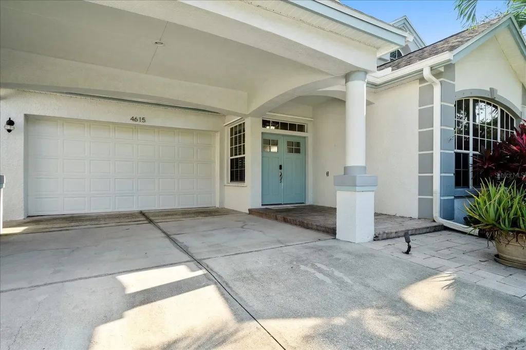 4615 4th Avenue Drive E Bradenton FL 34208