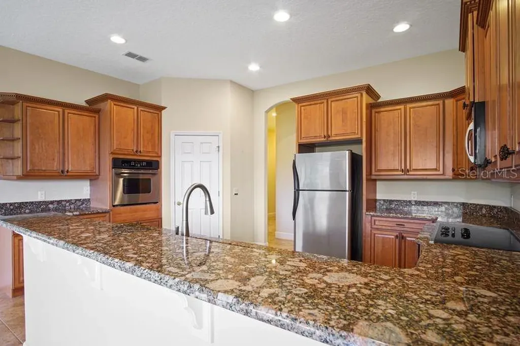 1752 Lee Janzen Drive Kissimmee FL 34744