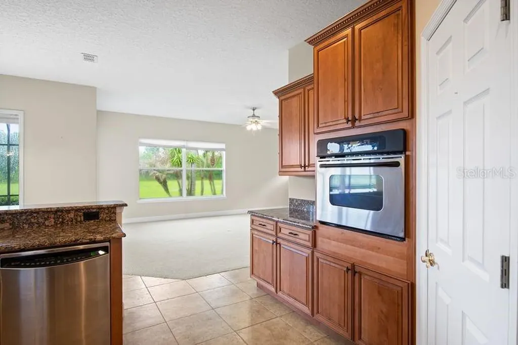 1752 Lee Janzen Drive Kissimmee FL 34744