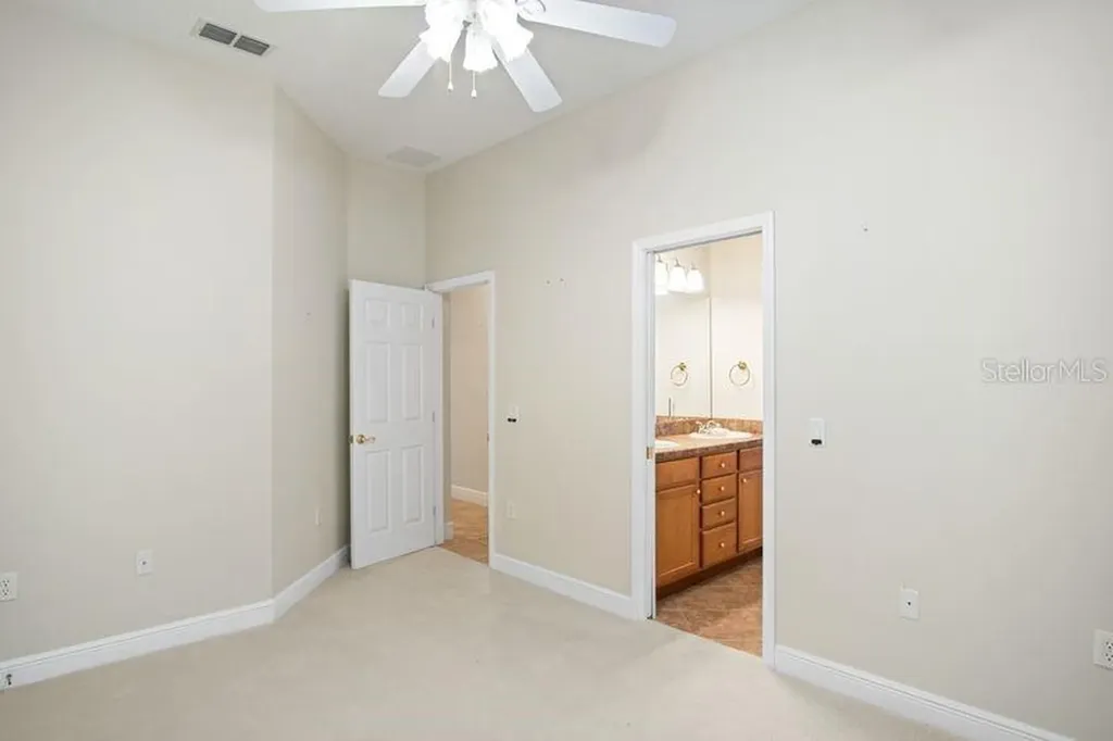 1752 Lee Janzen Drive Kissimmee FL 34744