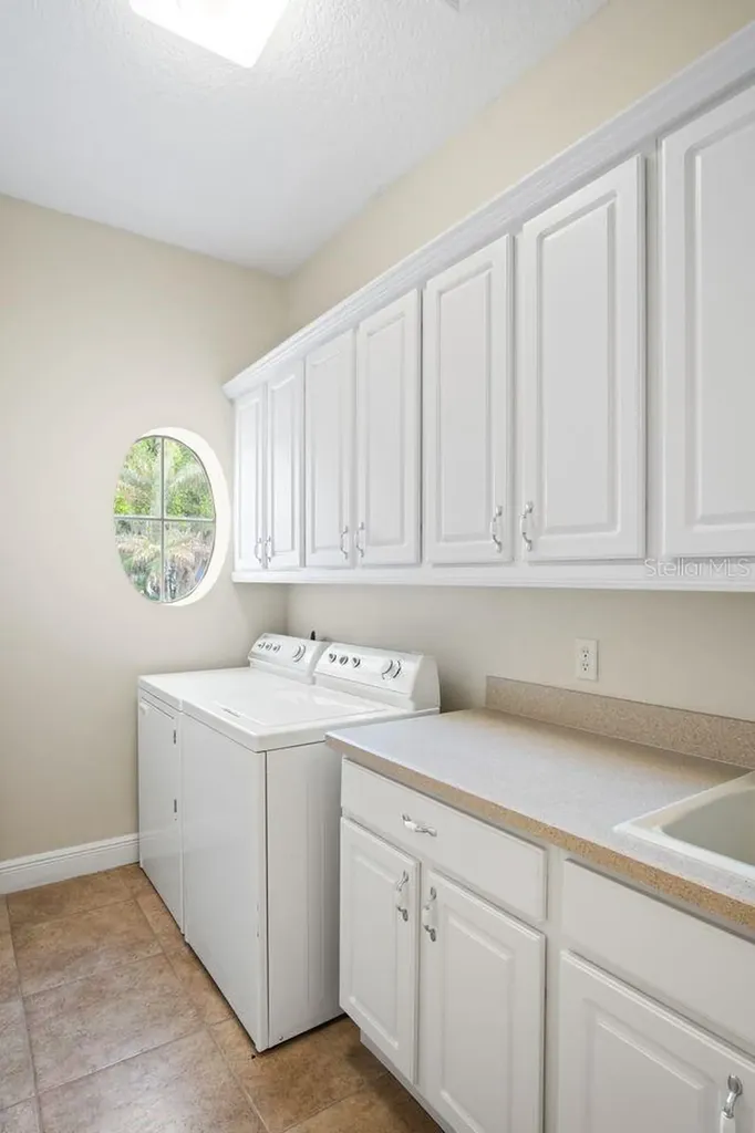 1752 Lee Janzen Drive Kissimmee FL 34744
