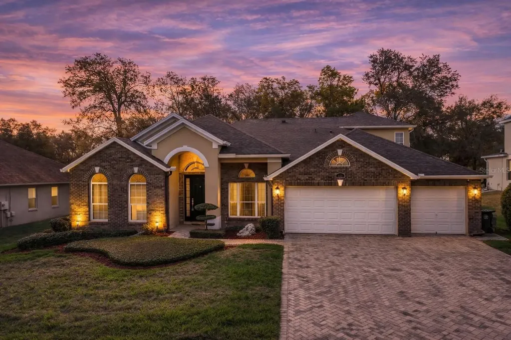934 Rock Creek Street Apopka FL 32712