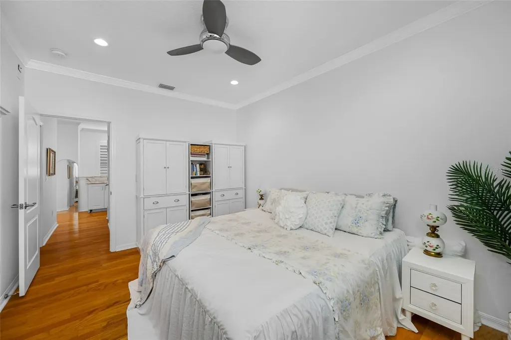 237 7th Avenue N St Petersburg FL 33701