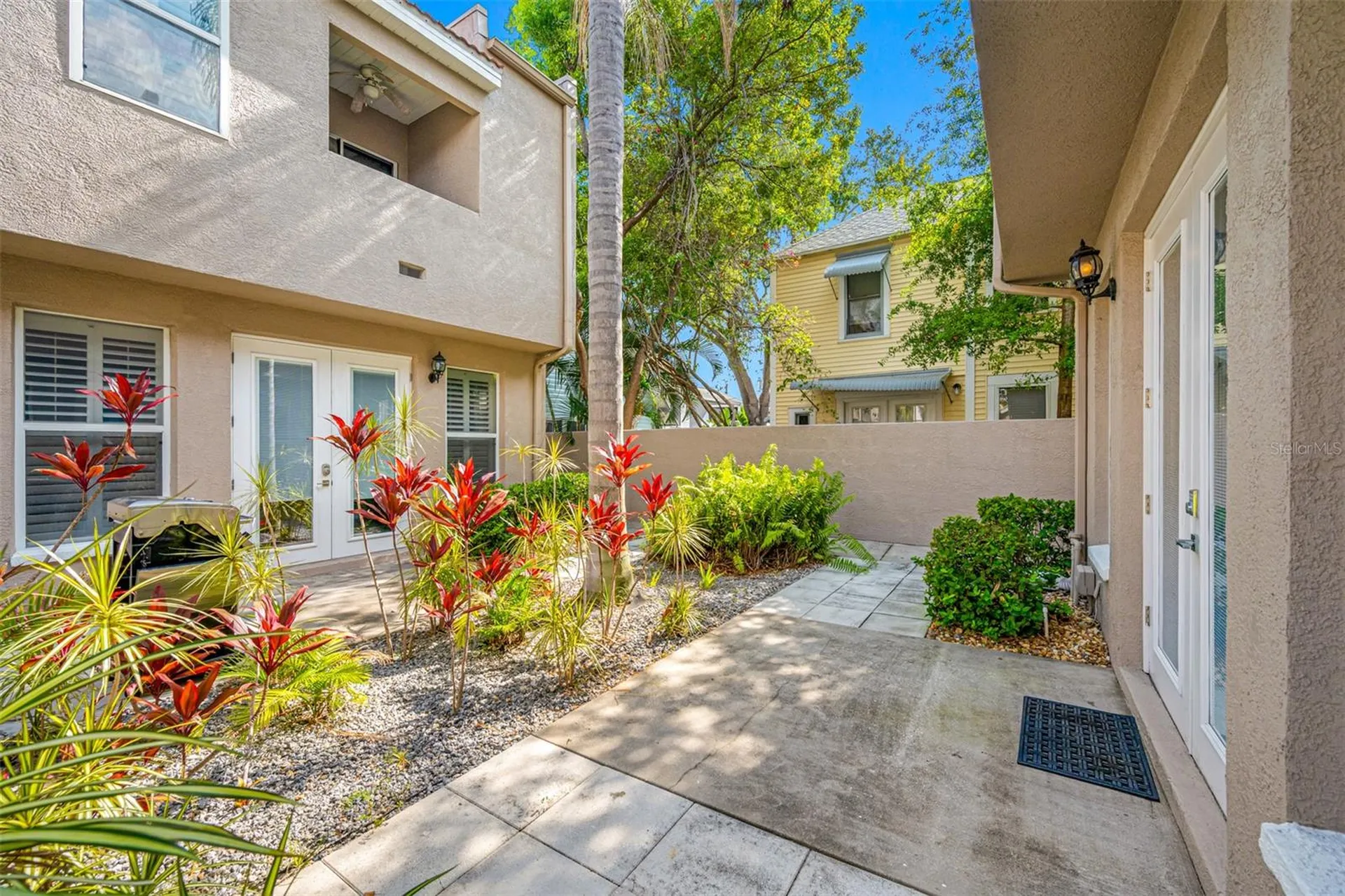 237 7th Avenue N St Petersburg FL 33701