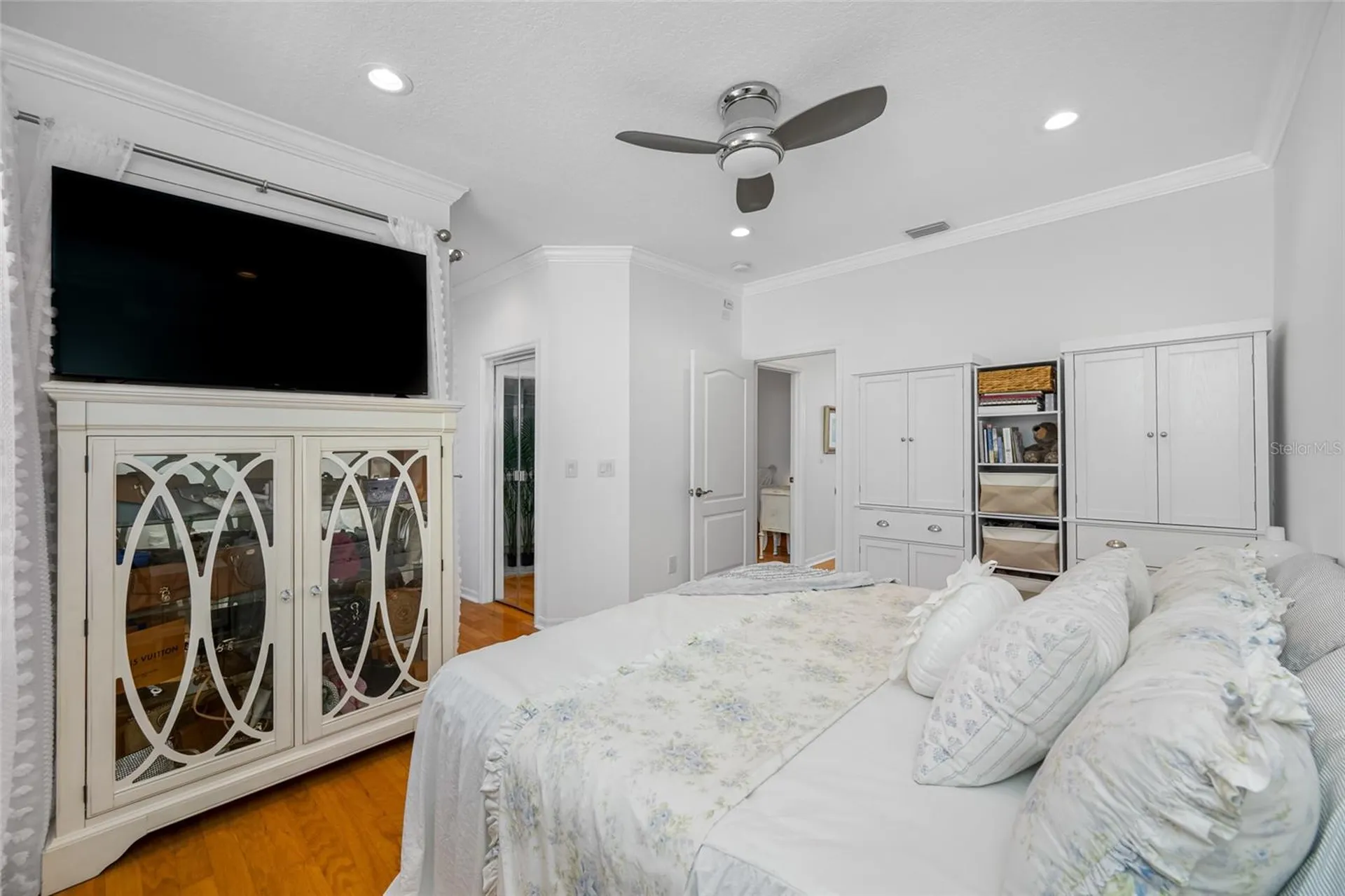 237 7th Avenue N St Petersburg FL 33701