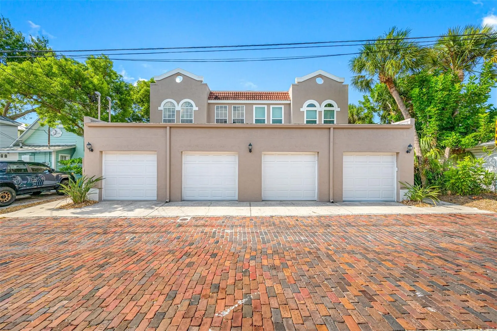 237 7th Avenue N St Petersburg FL 33701