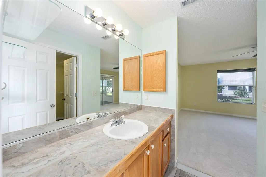 17870 SE 92nd Amory Avenue The Villages FL 32162