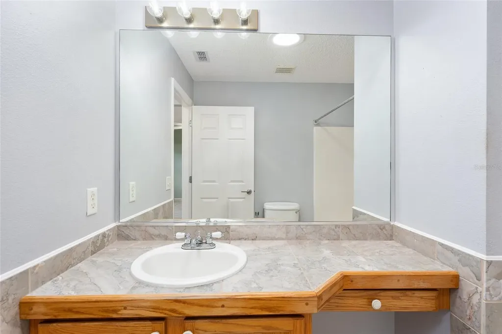 17870 SE 92nd Amory Avenue The Villages FL 32162