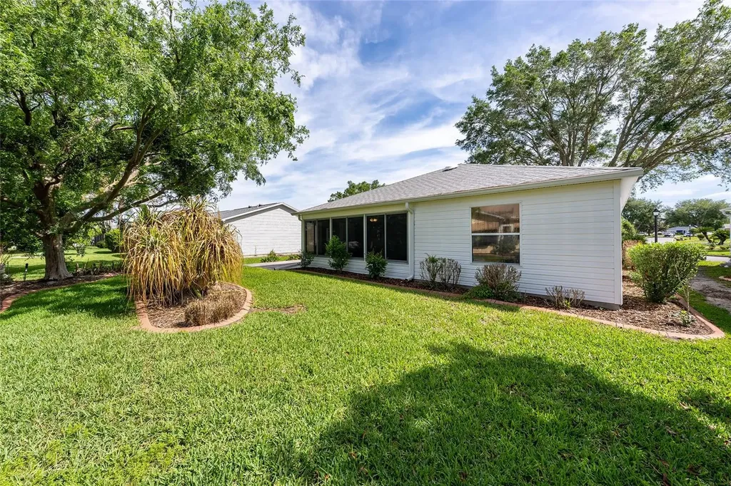 17870 SE 92nd Amory Avenue The Villages FL 32162