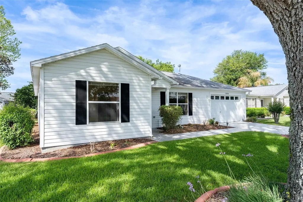 17870 SE 92nd Amory Avenue The Villages FL 32162