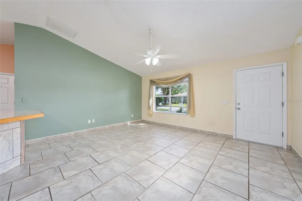 17870 SE 92nd Amory Avenue The Villages FL 32162