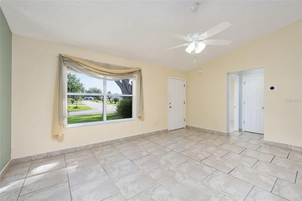 17870 SE 92nd Amory Avenue The Villages FL 32162