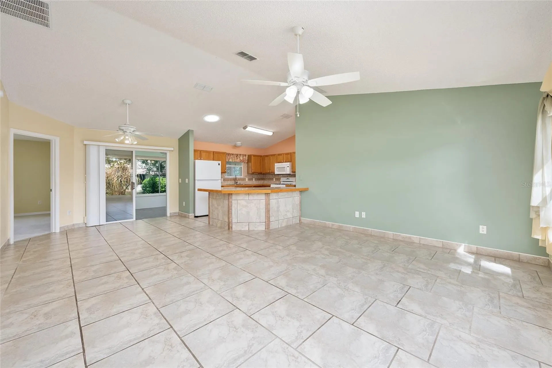 17870 SE 92nd Amory Avenue The Villages FL 32162