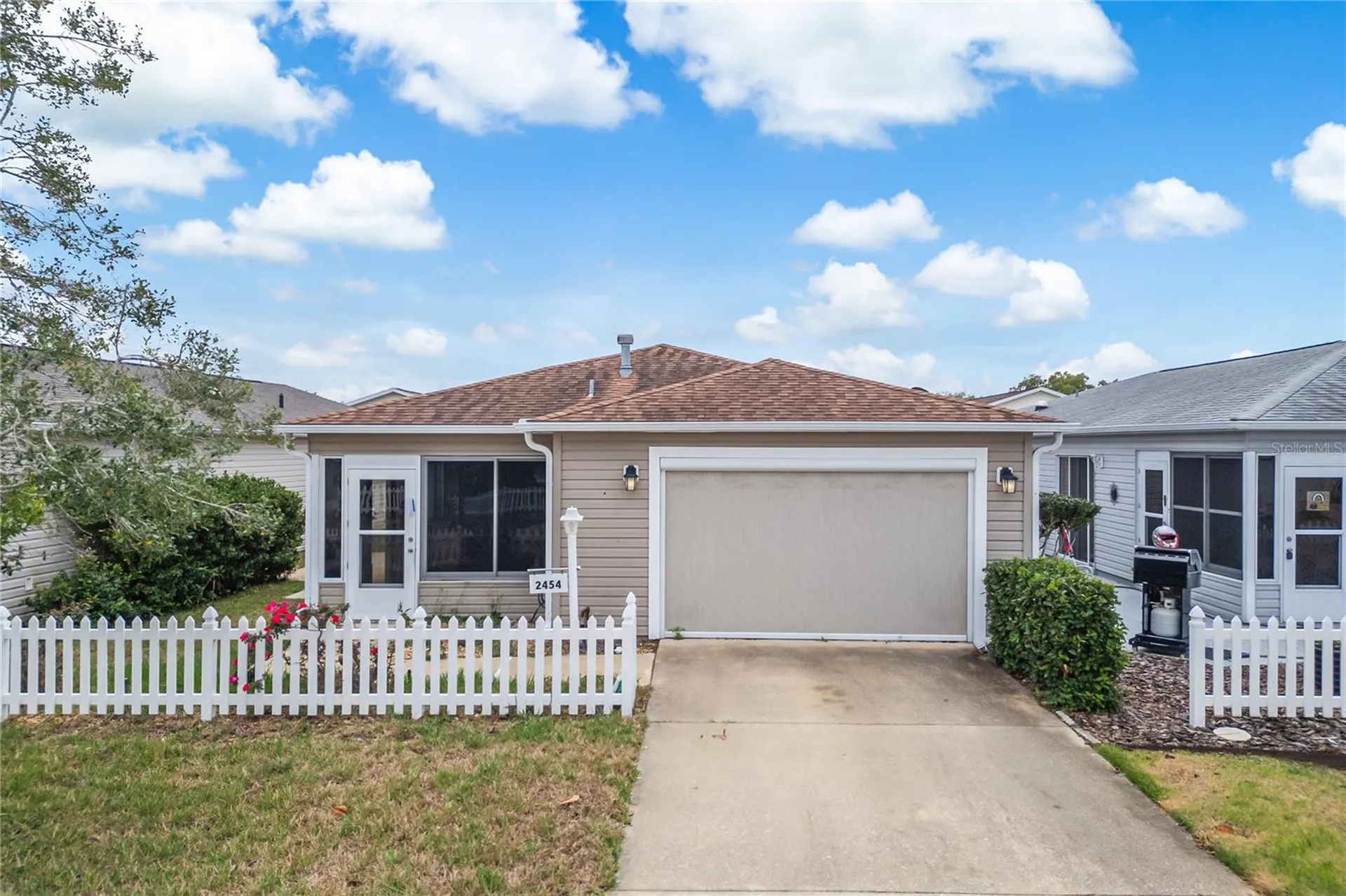2454 Southern Oak Street The Villages FL 32162