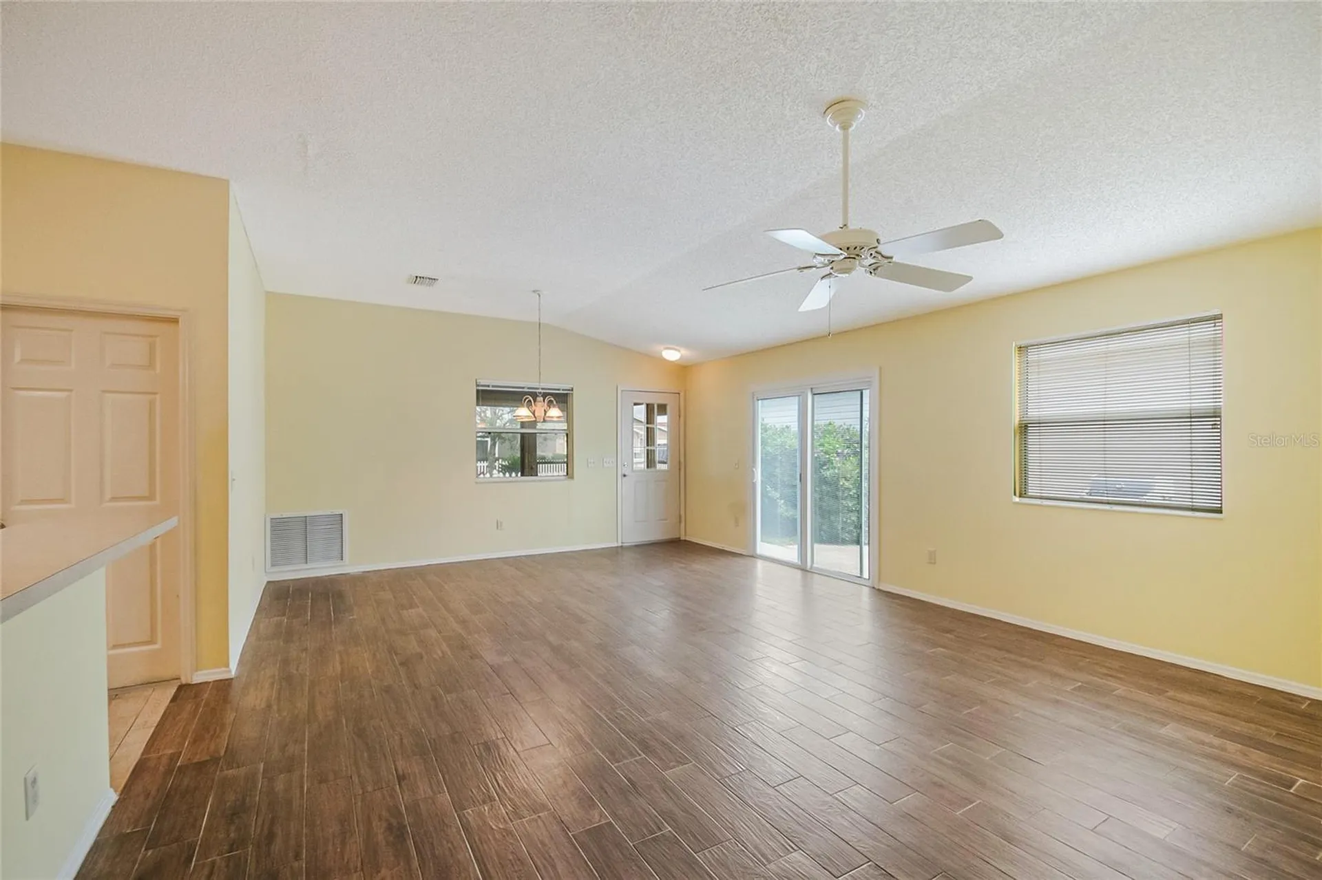 2454 Southern Oak Street The Villages FL 32162