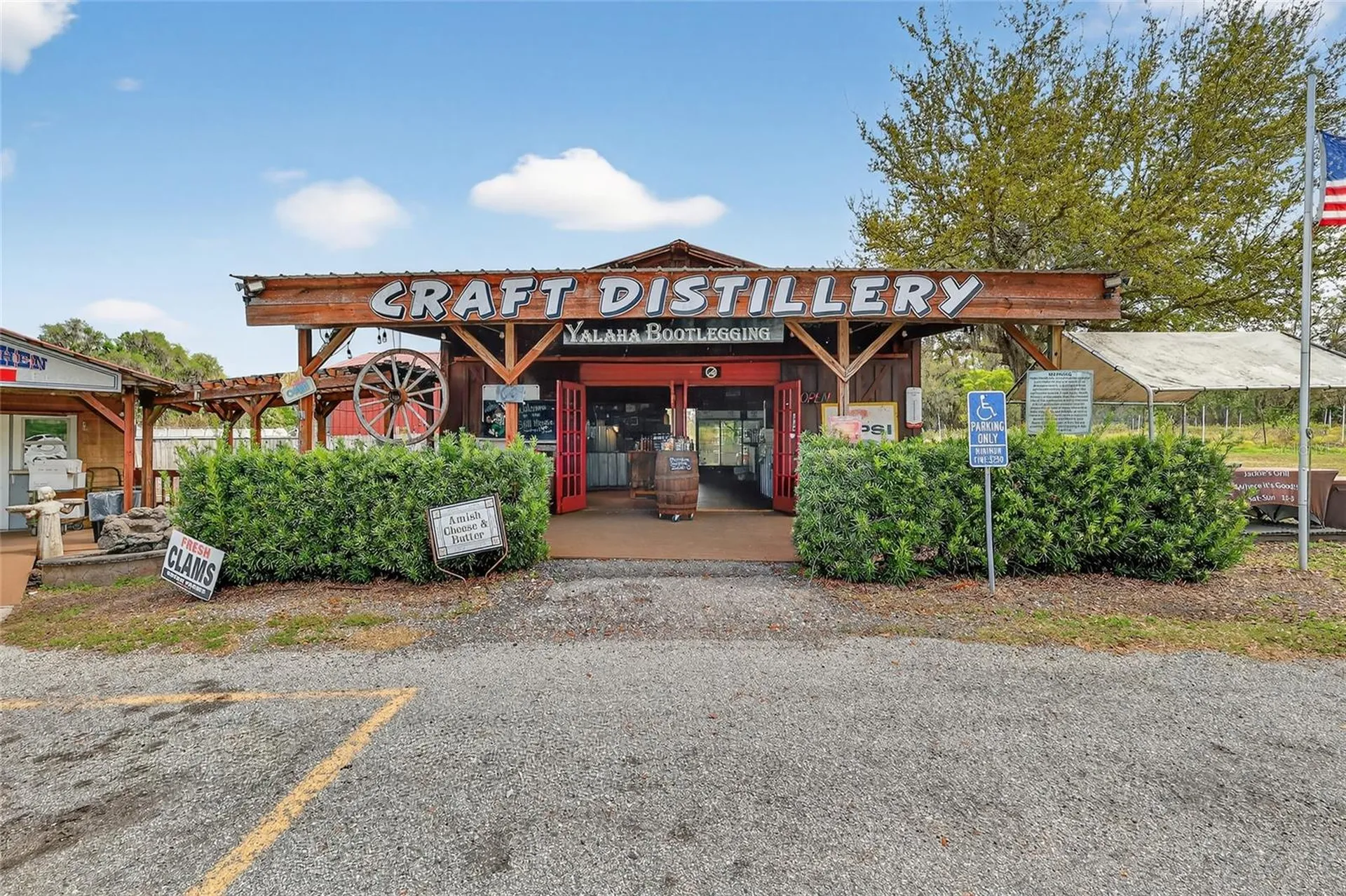 26921 Bloomfield Avenue Yalaha FL 34797
