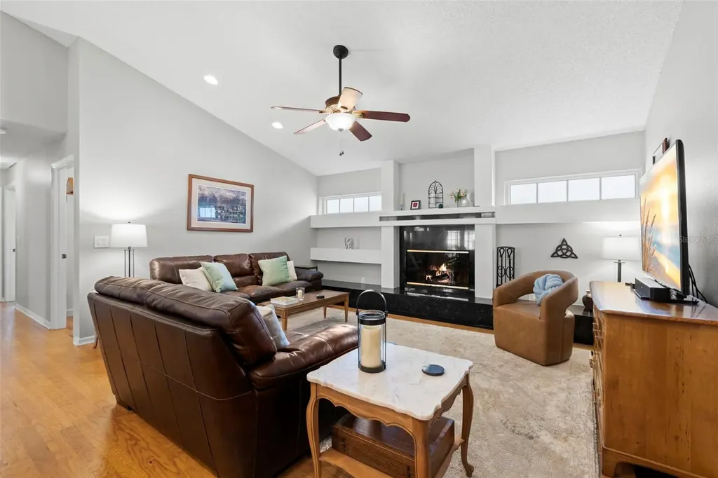 4766 Stoneview Circle Oldsmar FL 34677