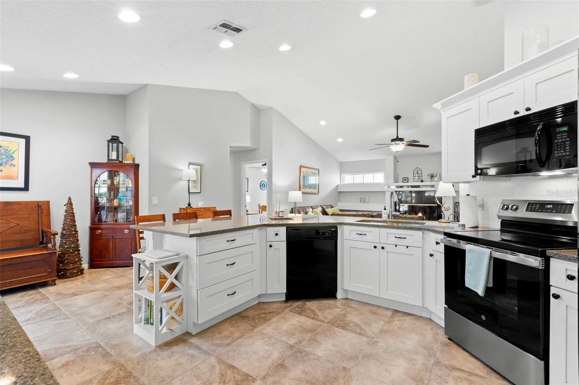 4766 Stoneview Circle Oldsmar FL 34677