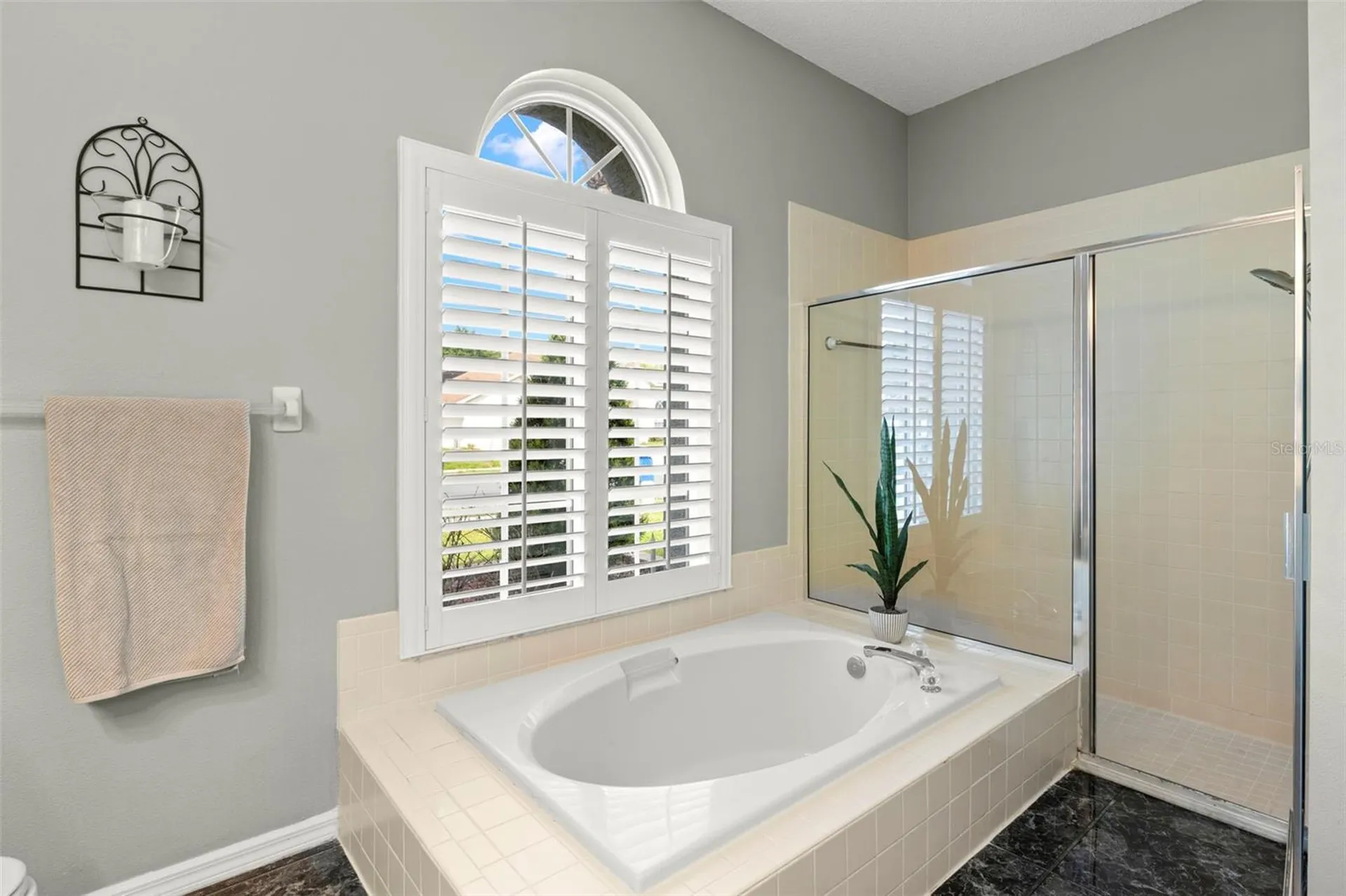 4766 Stoneview Circle Oldsmar FL 34677
