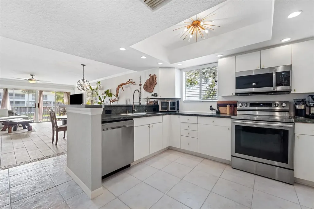 14891 Seminole Trail Seminole FL 33776