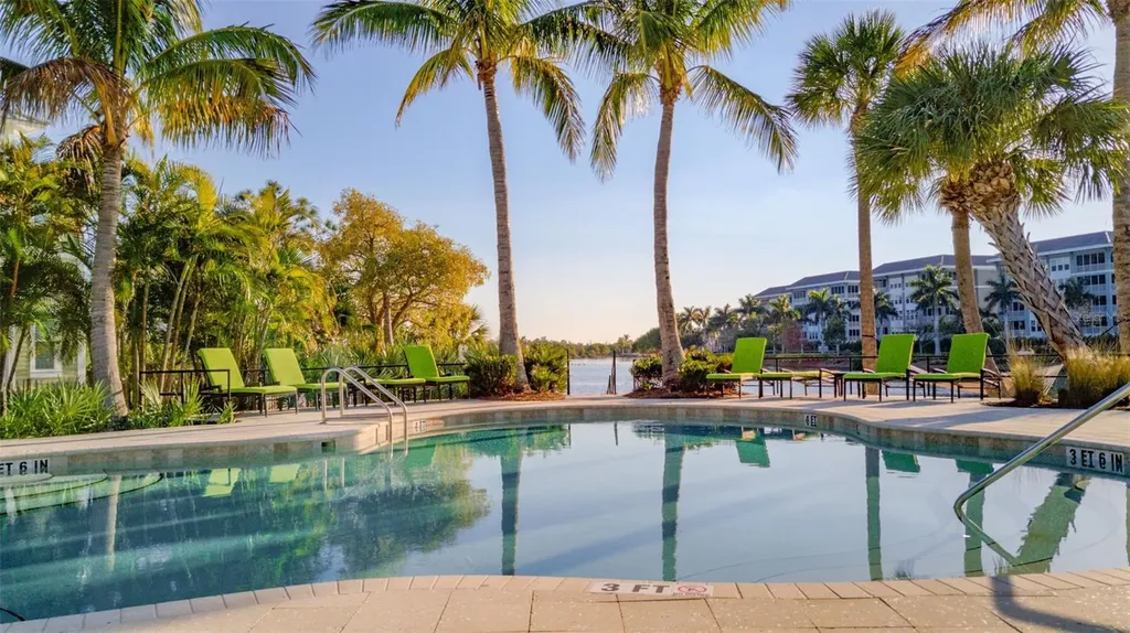 289 Sapphire Lake Drive Bradenton FL 34209
